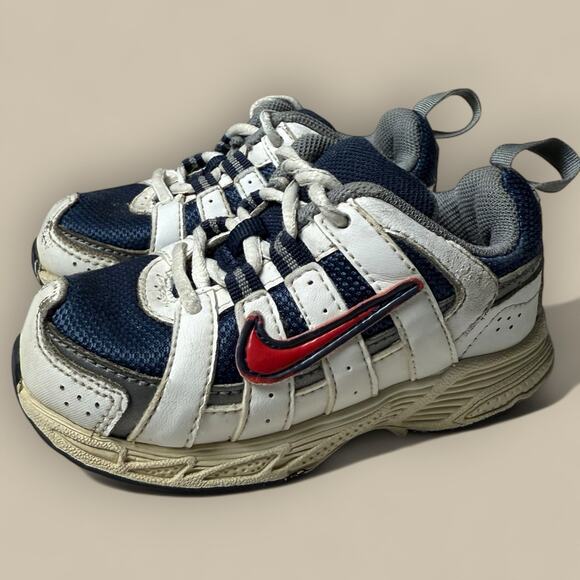 Y2K NIKE ADVANTAGE RUNNER Toddler Boys US 6c Athletic White Chunky Sneaker Shoes - Picture 1 of 5